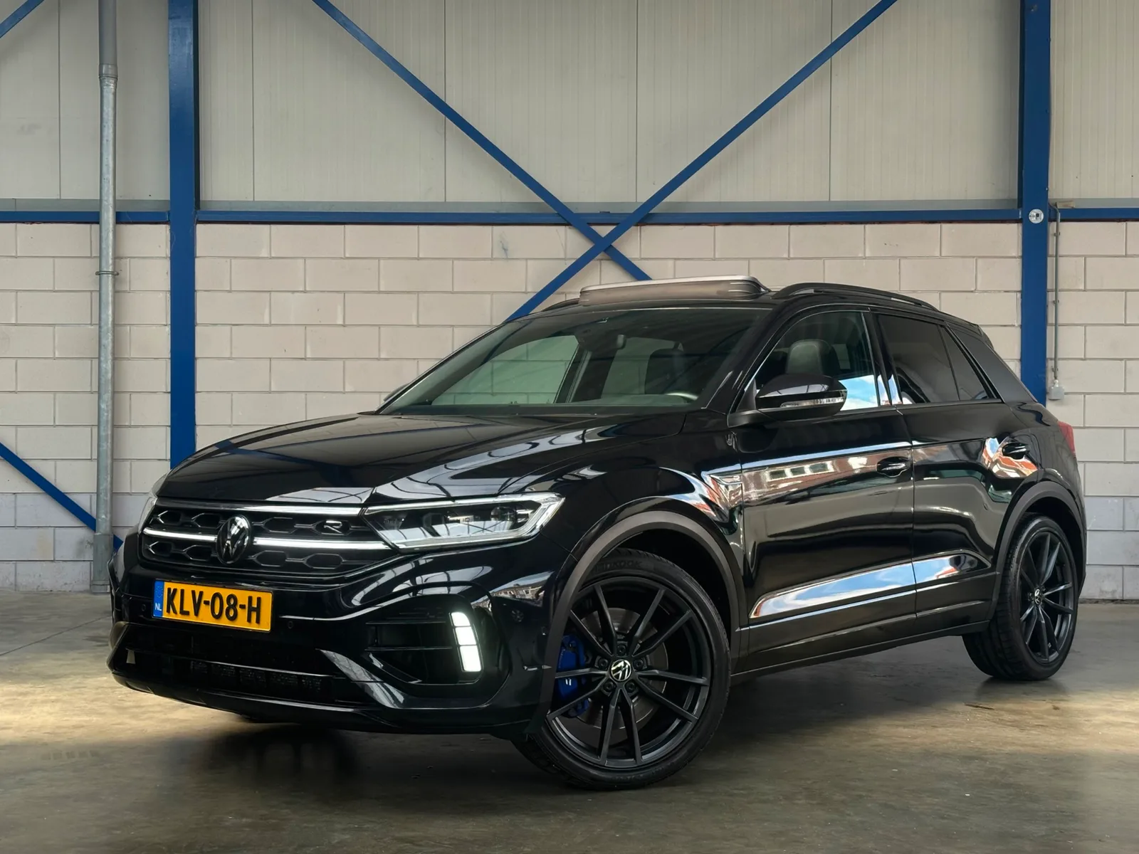 Volkswagen T-Roc (2022) — foto 1