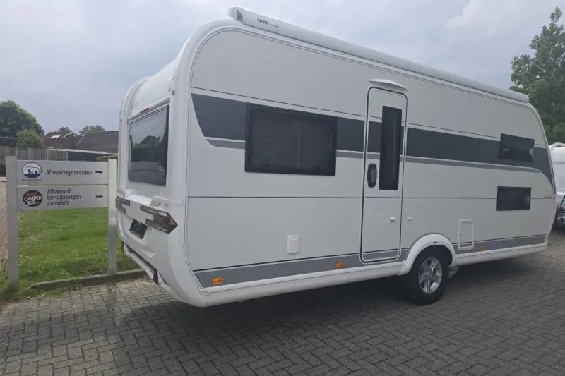 Hobby De Luxe (2024)