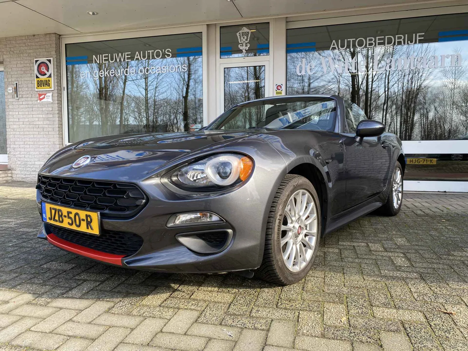 Fiat 124 Spider (2017) — foto 1