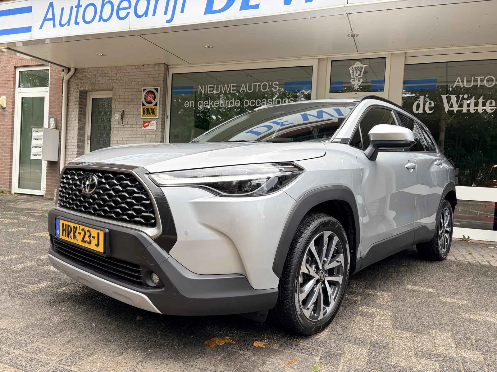 Toyota Corolla Cross (2024) — foto 1