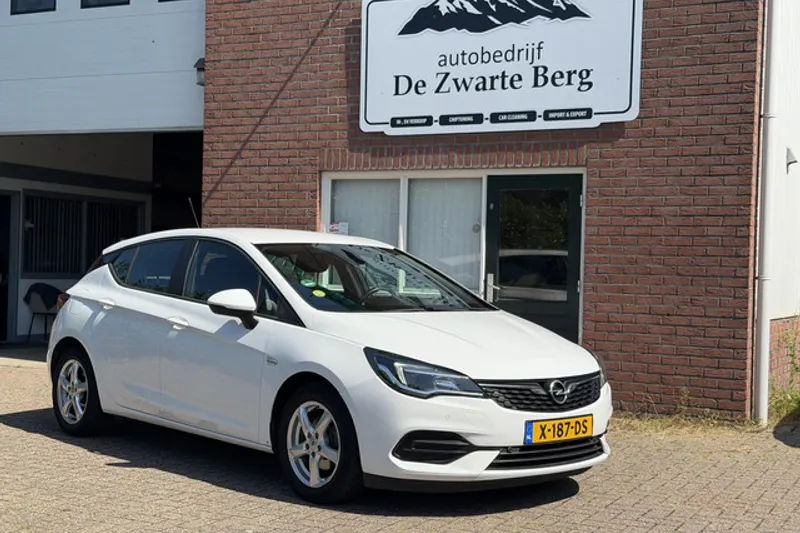 Opel Astra (2020)