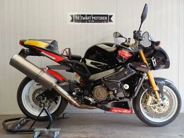 Aprilia Tuono (2005) — foto 1