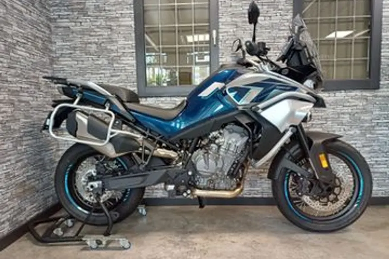 CFMoto 800 MT (2026)