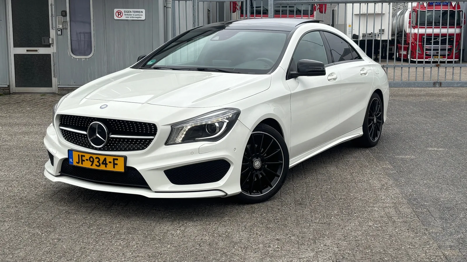Mercedes-Benz CLA-Klasse (2014) — foto 1