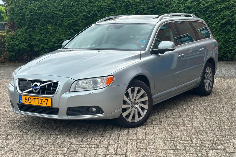 Volvo V70 (2012)