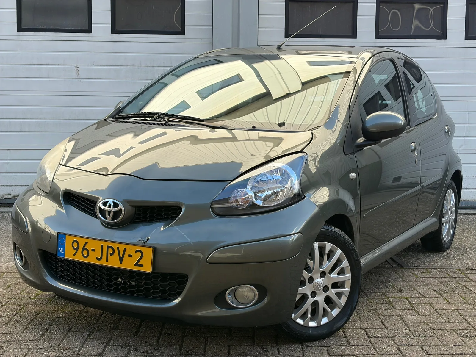Toyota Aygo (2009) — foto 1