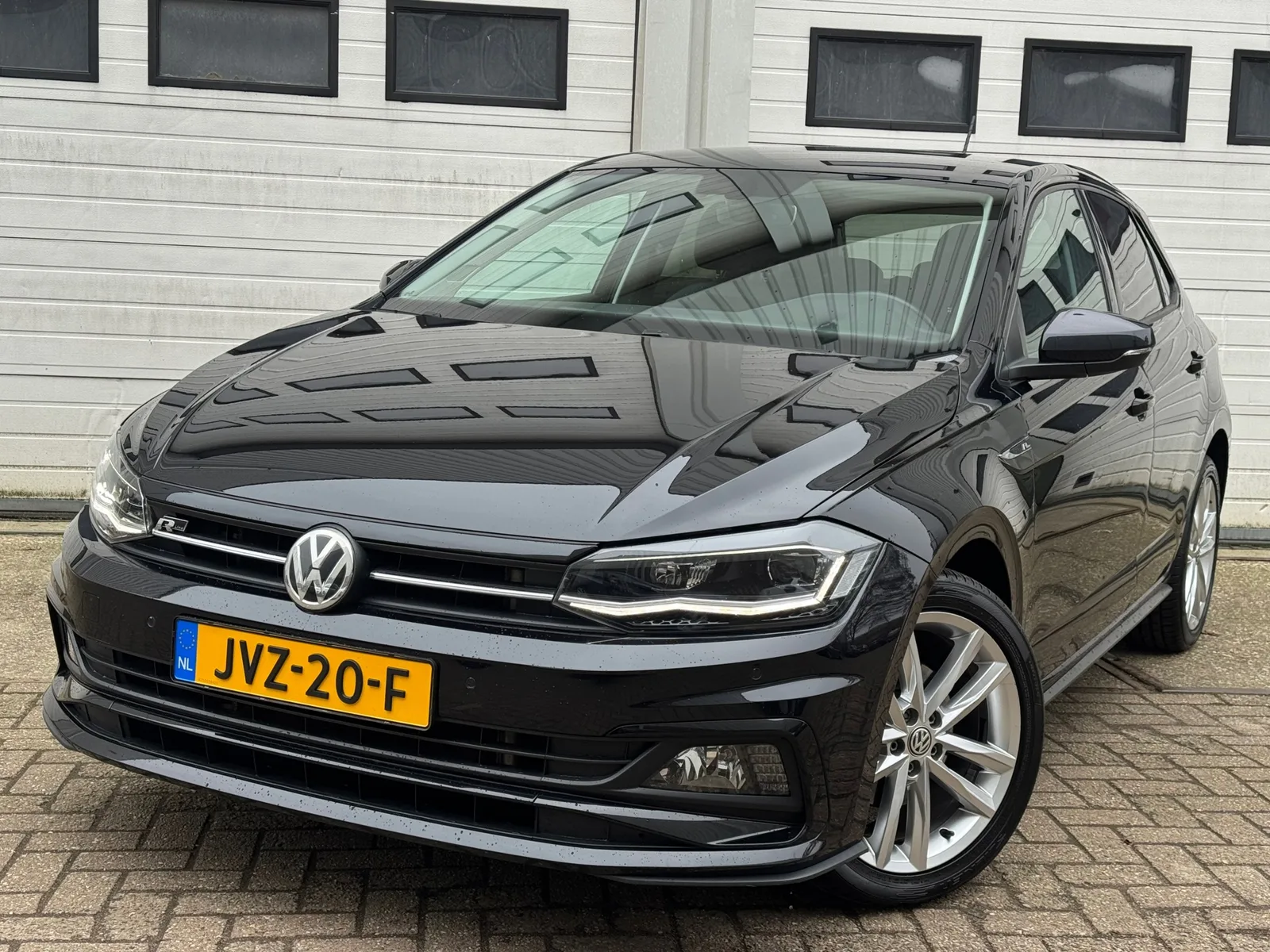 Volkswagen Polo (2018) — foto 1