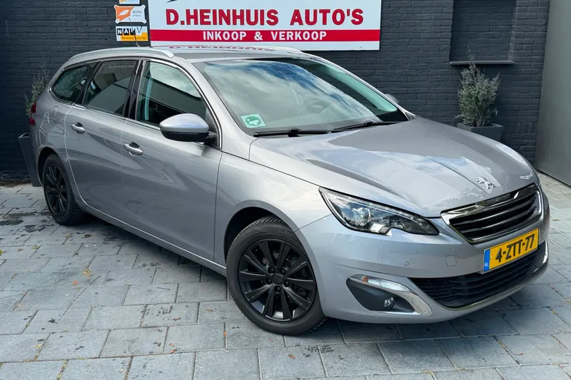 Peugeot 308 (2015)