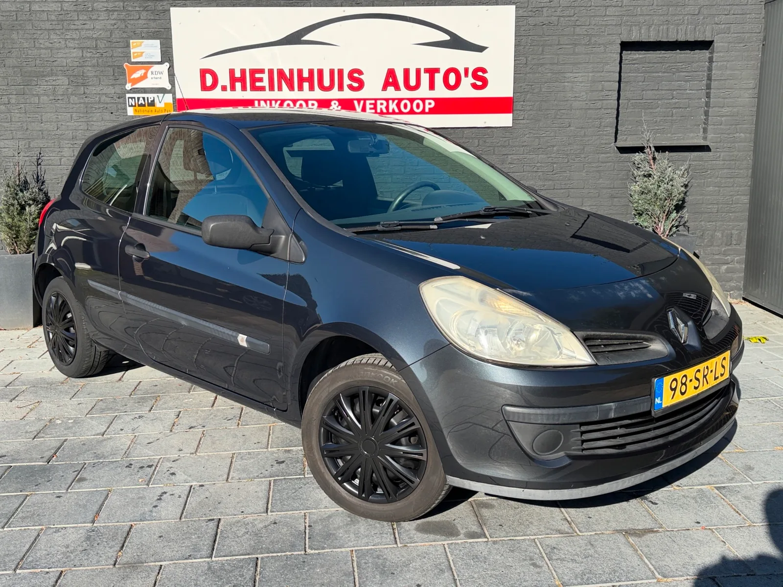 Renault Clio (2006) — foto 1