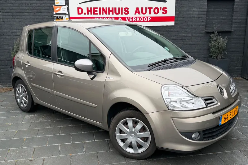 Renault Modus (2011)