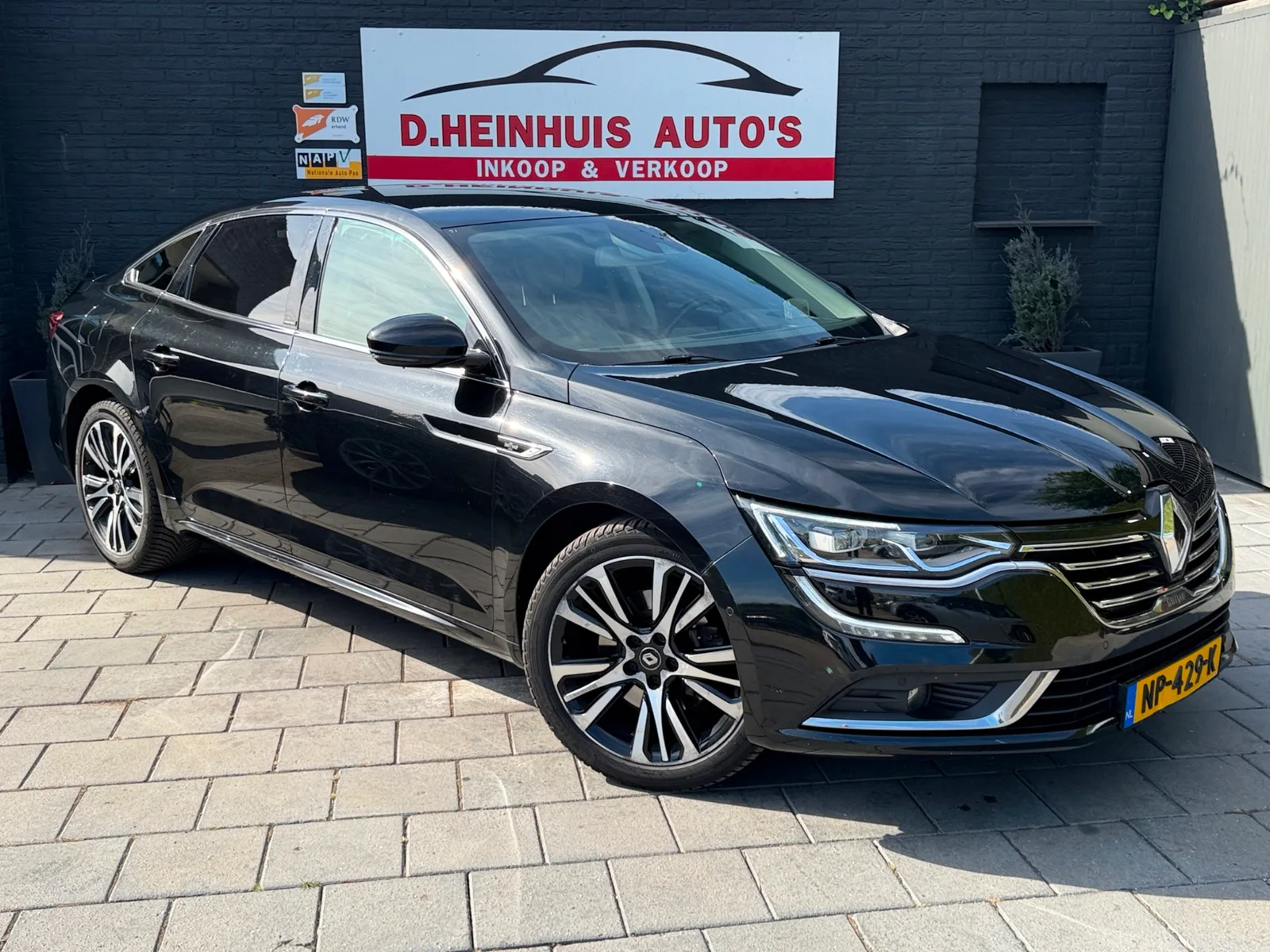 Renault Talisman (2017) — foto 1