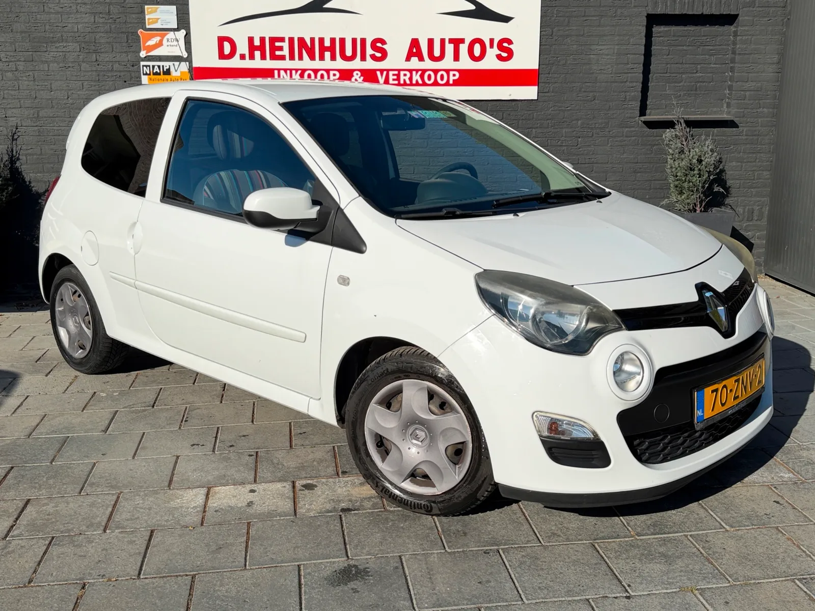 Renault Twingo (2013) — foto 1