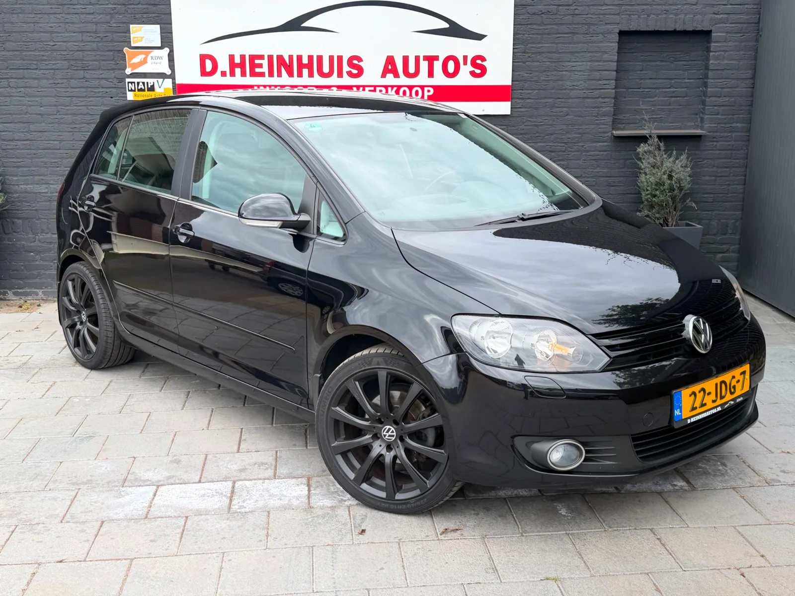 Volkswagen Golf Plus (2009) — foto 1