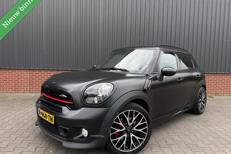 MINI Countryman (2015)