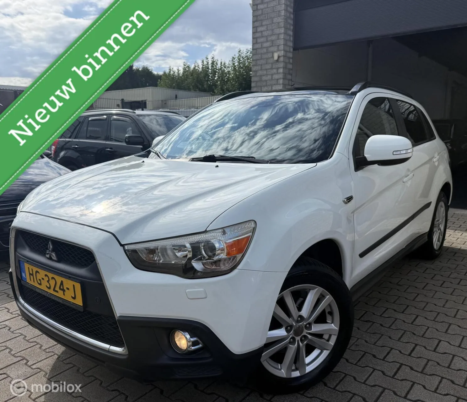 Mitsubishi ASX (2011) — foto 1