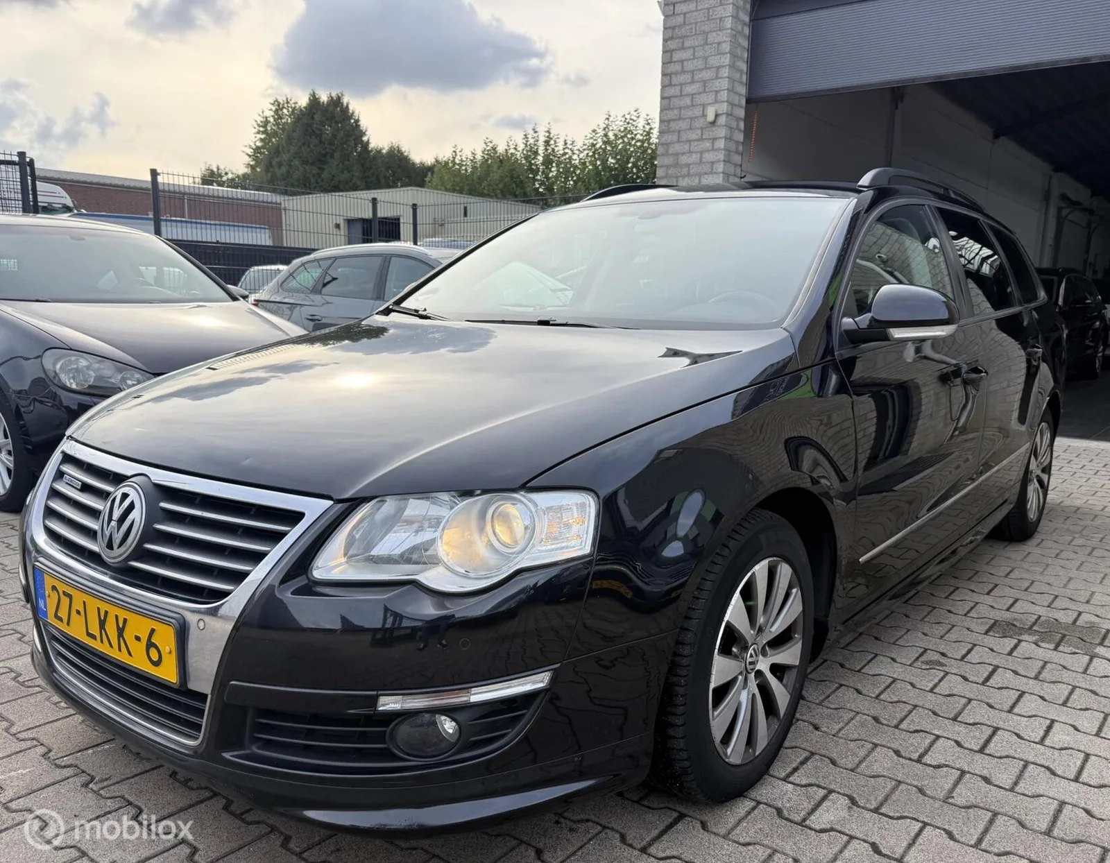 Volkswagen Passat (2010) — foto 1