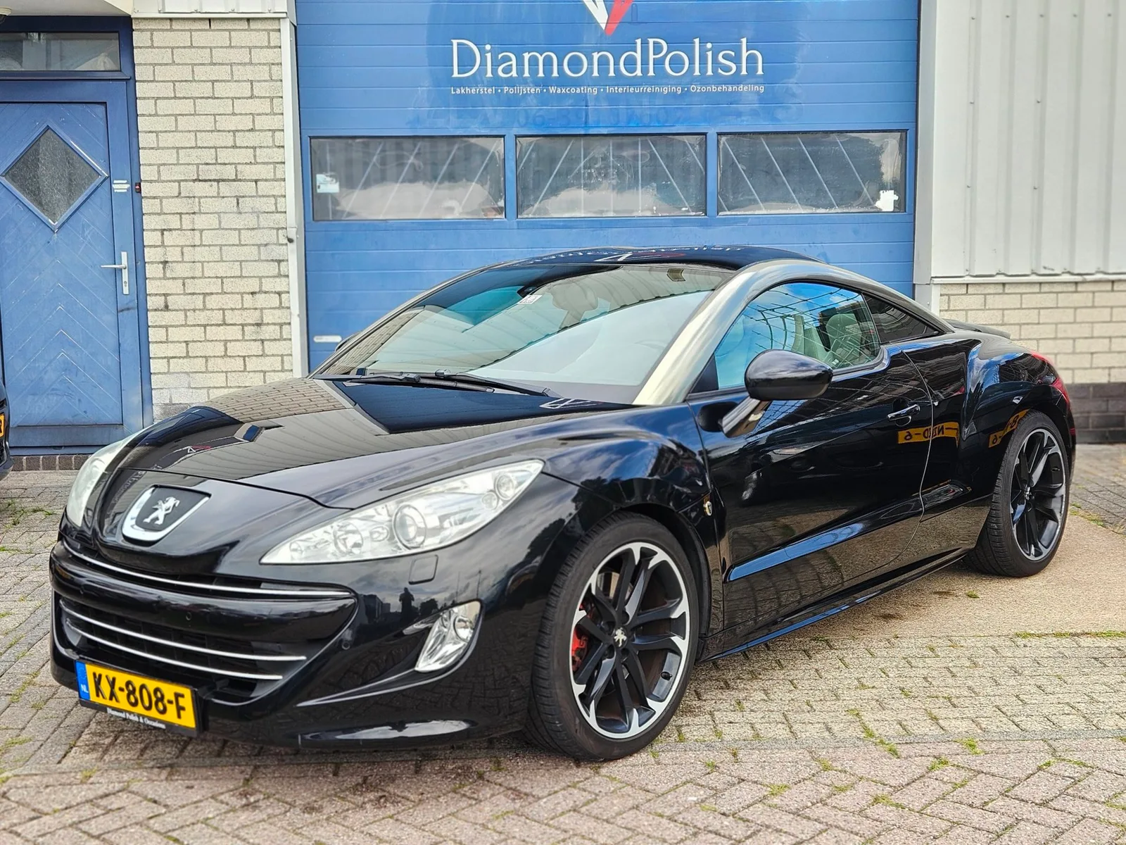 Peugeot RCZ (2011) — foto 1