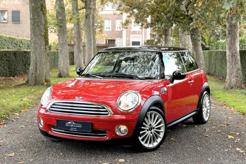 MINI Cooper (2007)