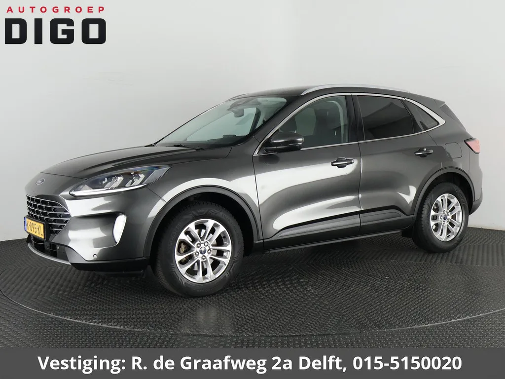 Ford Kuga (2021) — foto 1
