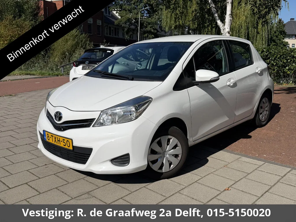 Toyota Yaris (2014) — foto 1