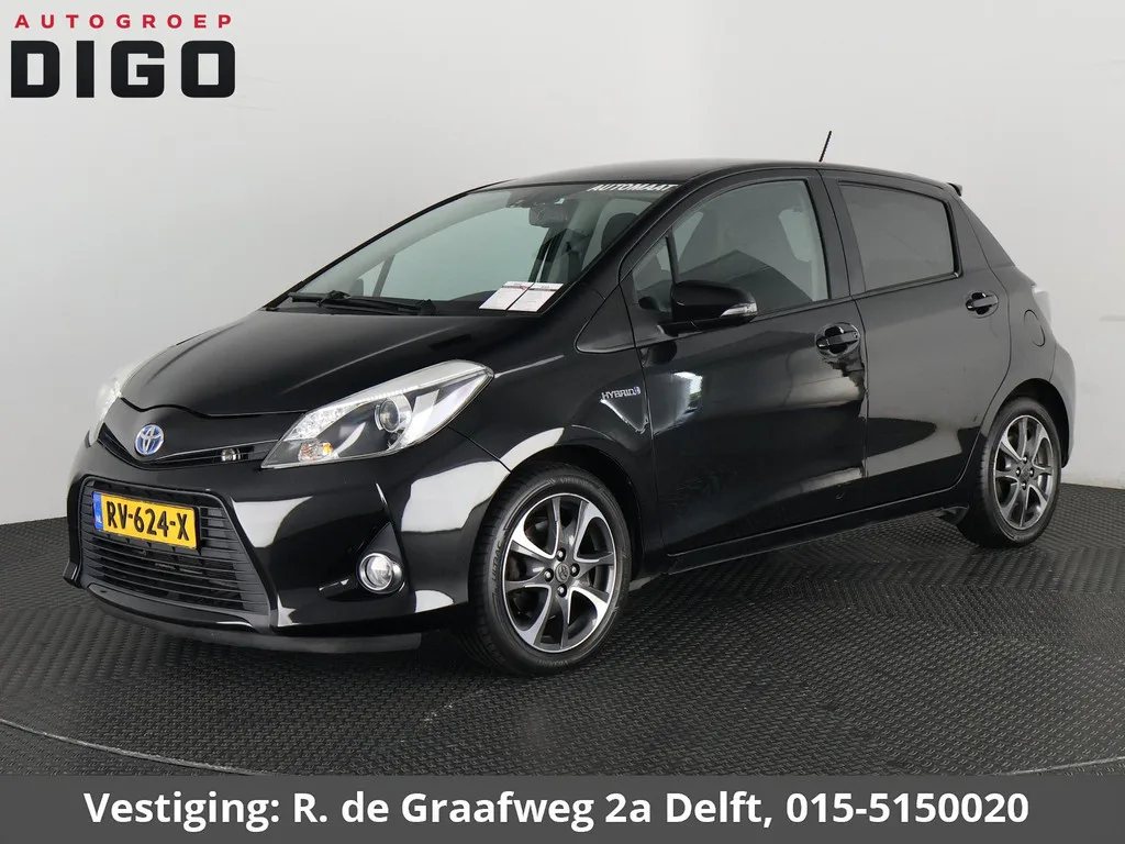 Toyota Yaris (2014) — foto 1