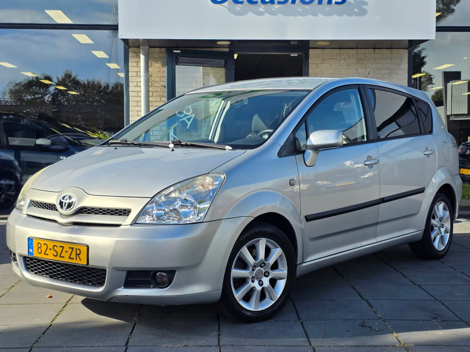 Toyota Verso (2006) — foto 1