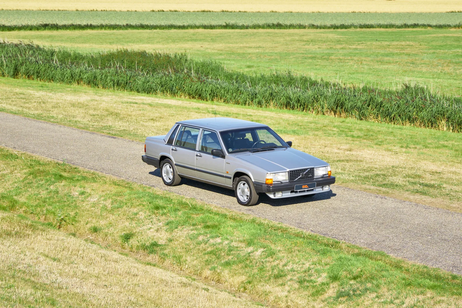 Volvo 740 (1987) — foto 1