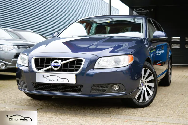 Volvo V70 (2012)