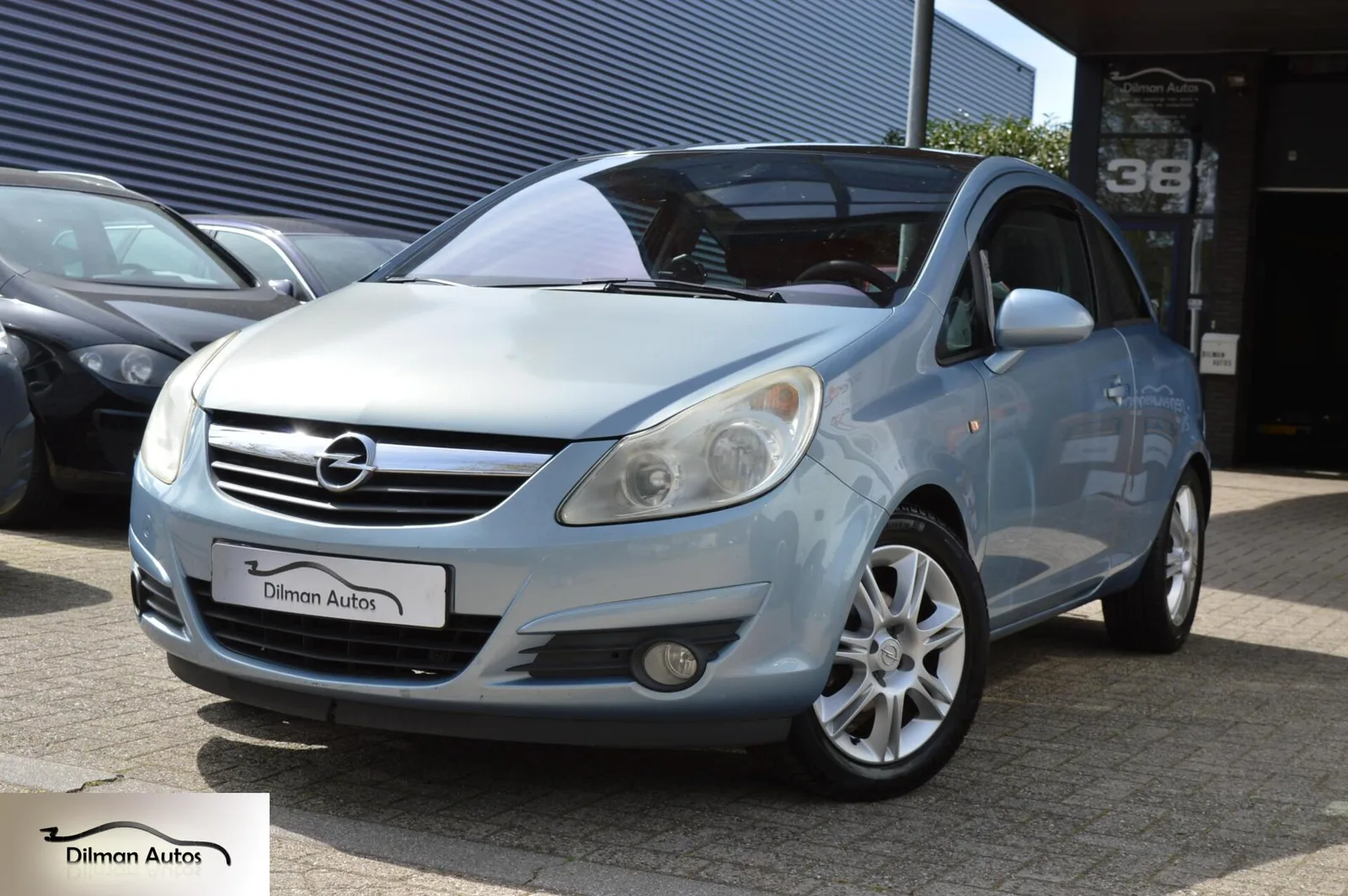 Opel Corsa (2008) — foto 1