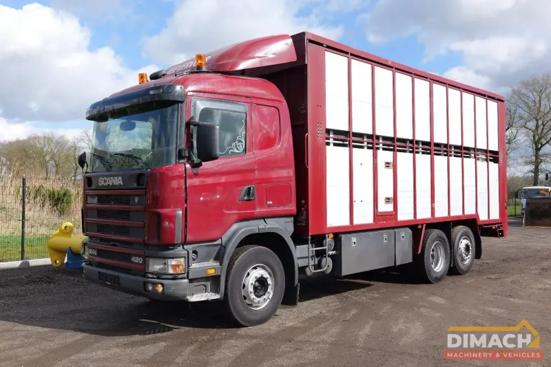 Scania 124G (2003)