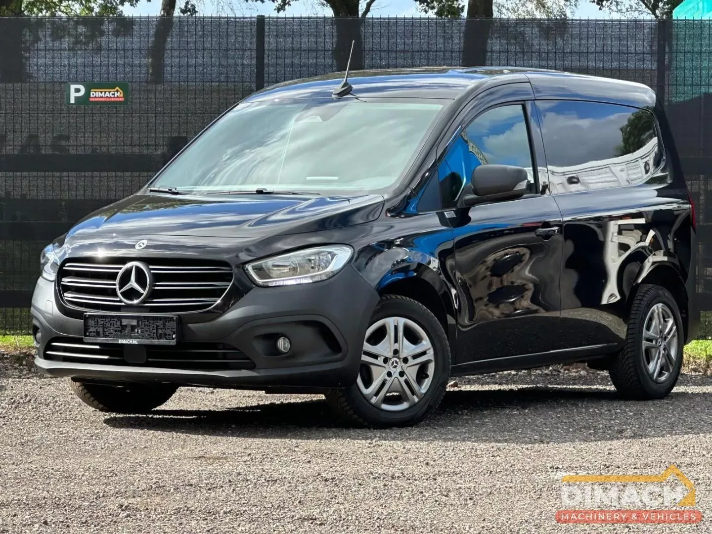 Mercedes-Benz Citan (2022) — foto 1