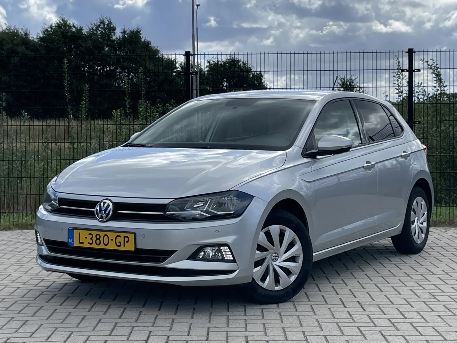 Volkswagen Polo (2021) — foto 1