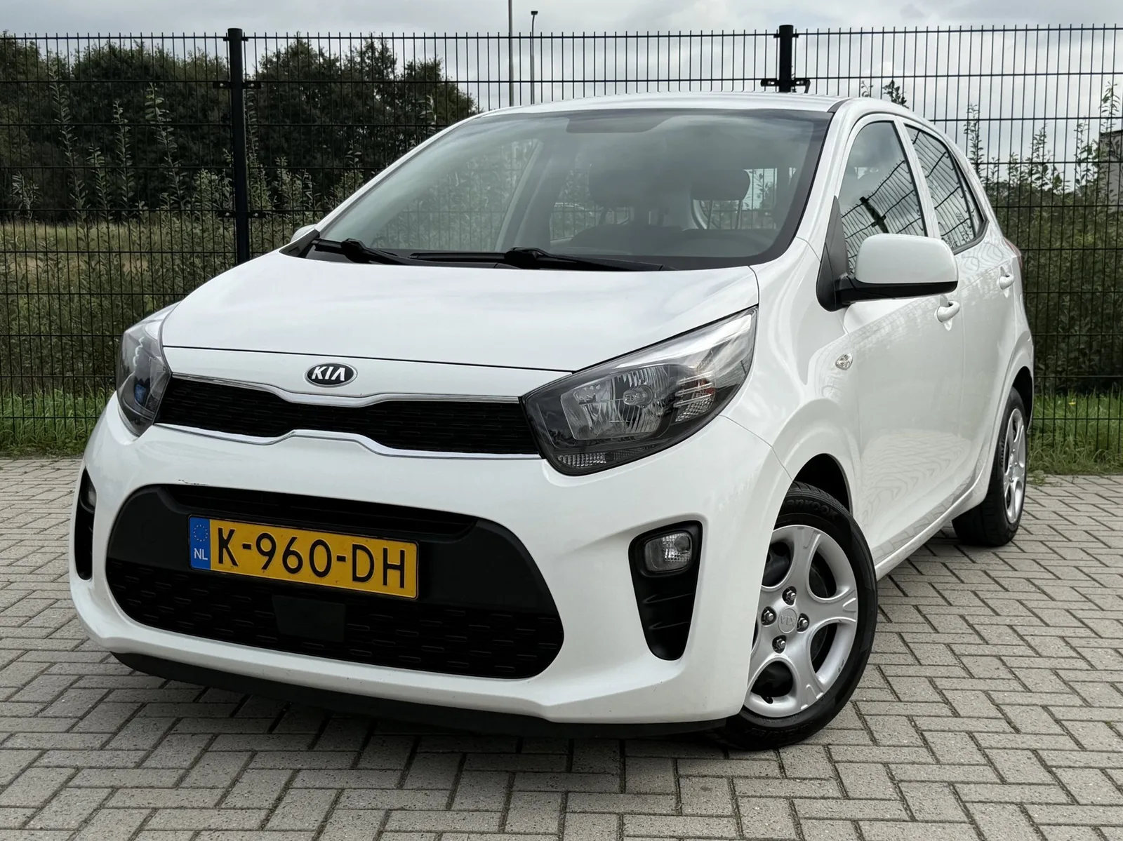 Kia Picanto (2020) — foto 1