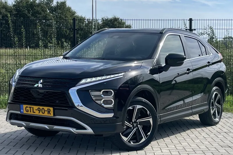 Mitsubishi Eclipse Cross (2024)
