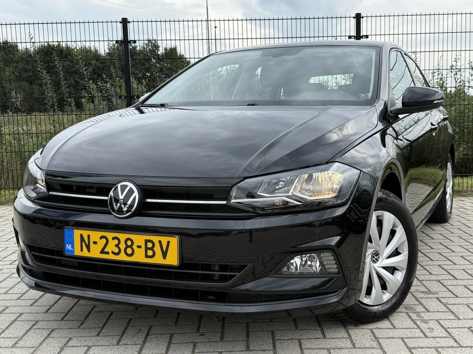 Volkswagen Polo (2021) — foto 1