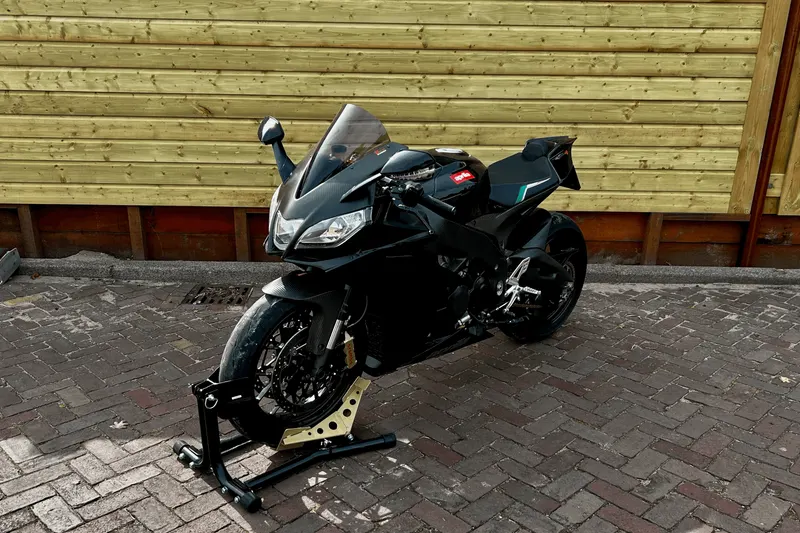 Aprilia RSV 4 (2014)
