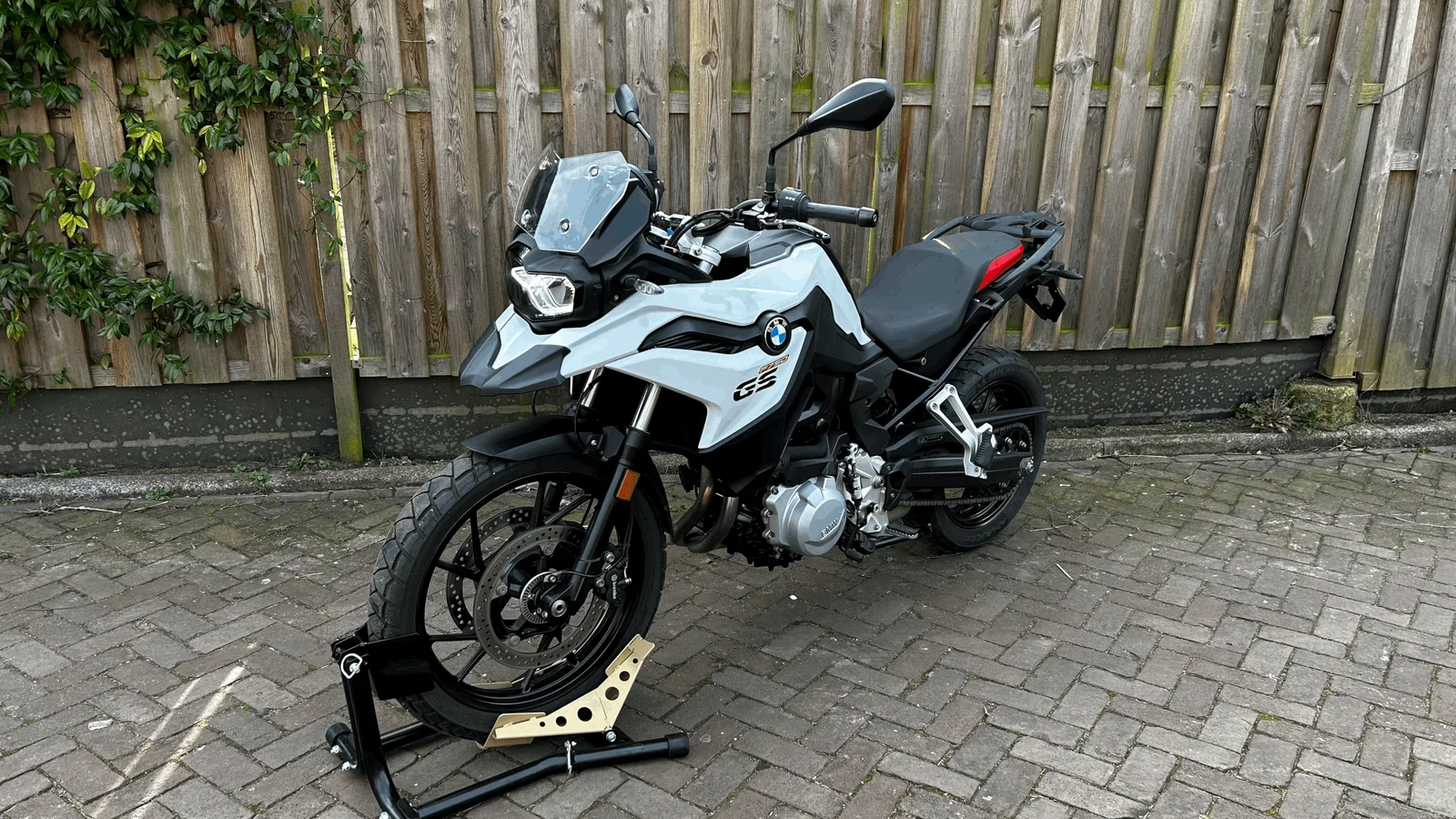 BMW F 750 GS (2019) — foto 1