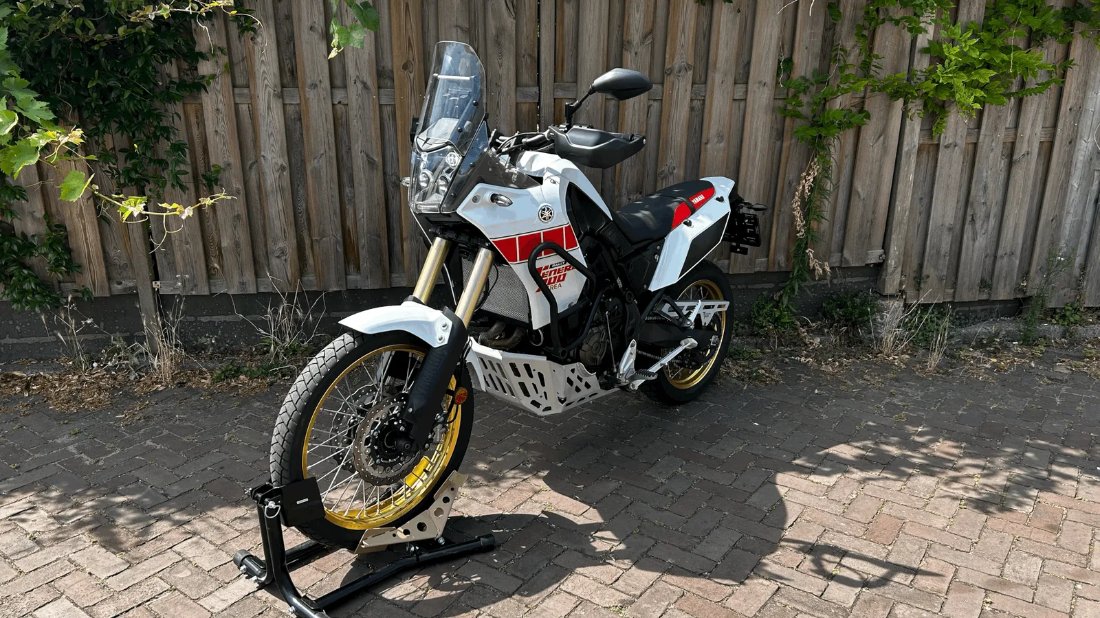Yamaha Tenere 700 RALLY (2022) — foto 1