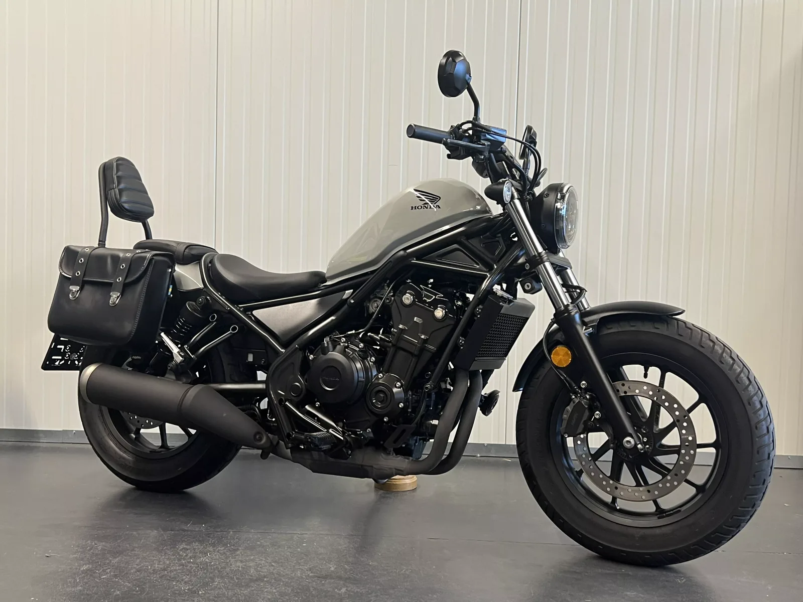 Honda CMX 500 Rebel (2023) — foto 1