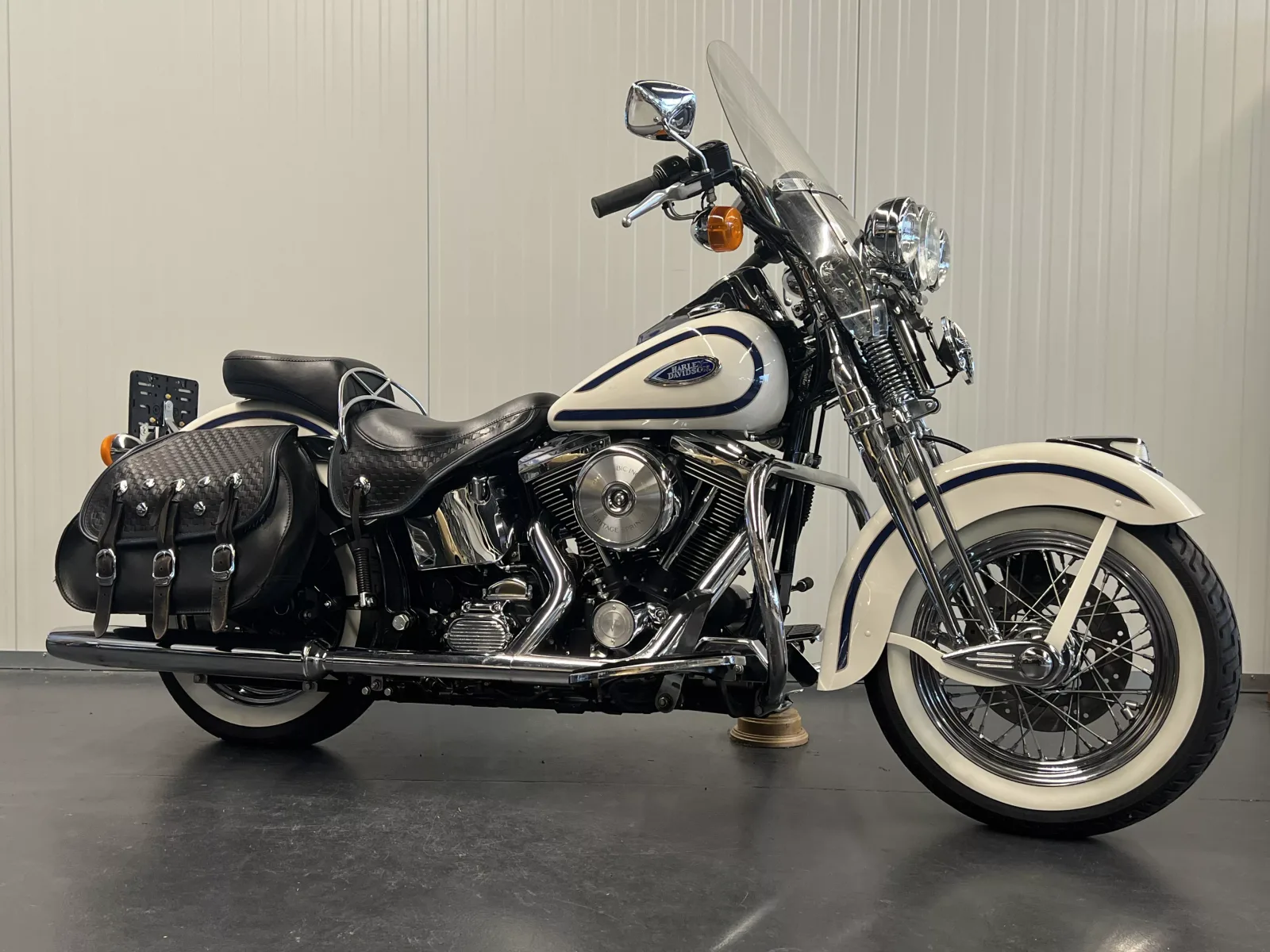 Harley-Davidson Heritage FLSTS SPRINGER (1997) — foto 1
