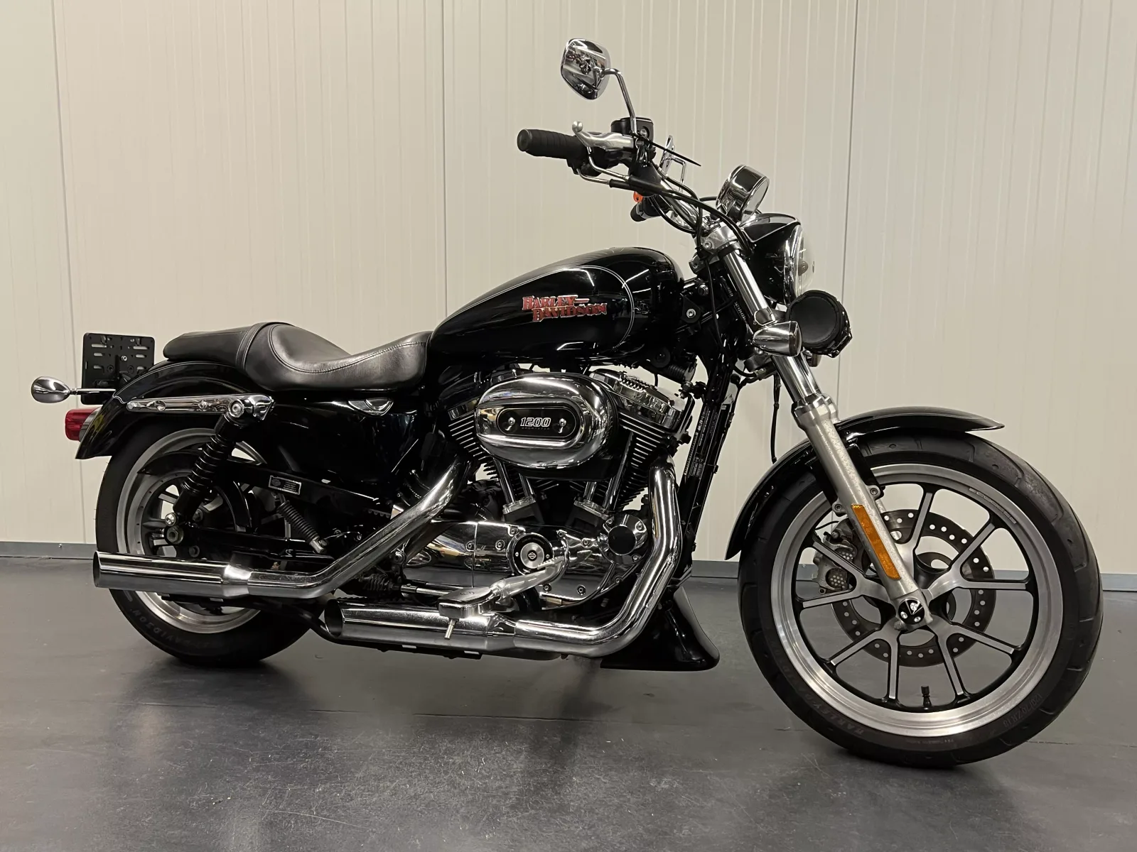 Harley-Davidson 1200 C SUPER LO T (2015) — foto 1