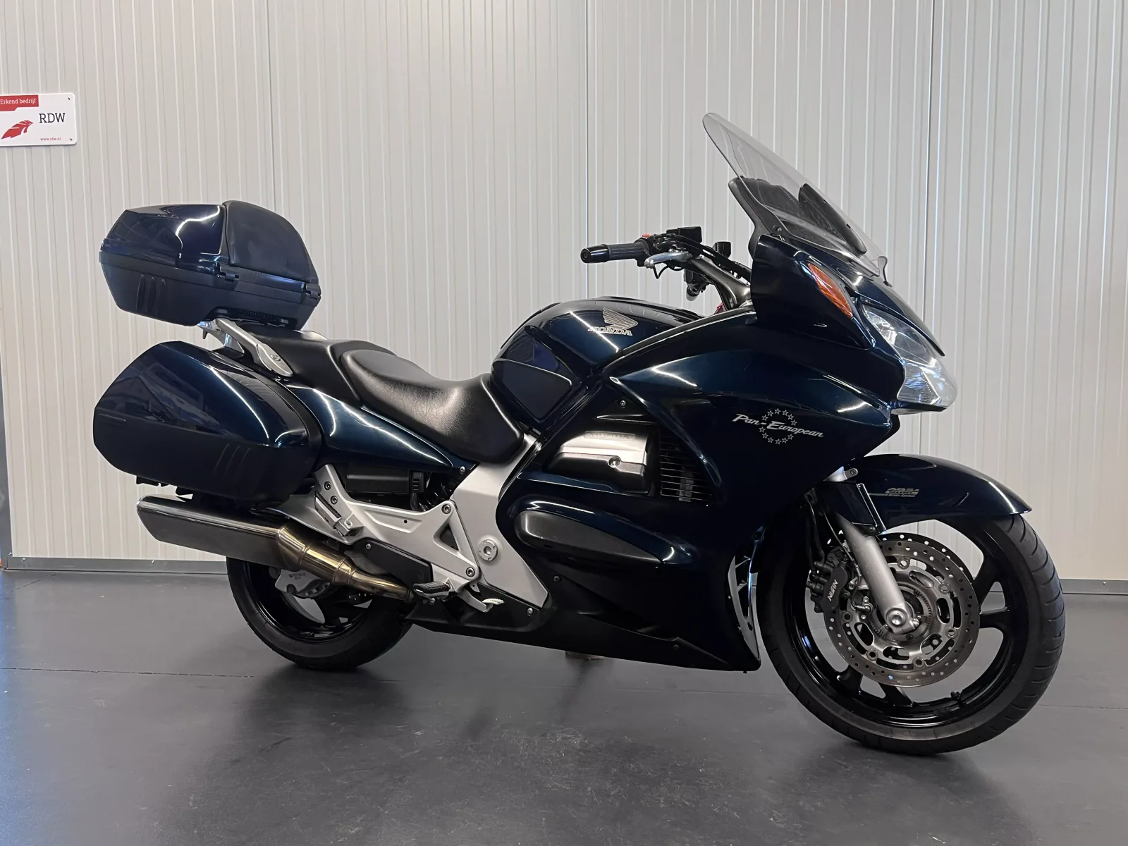 Honda ST 1300 PAN European (2002) — foto 1