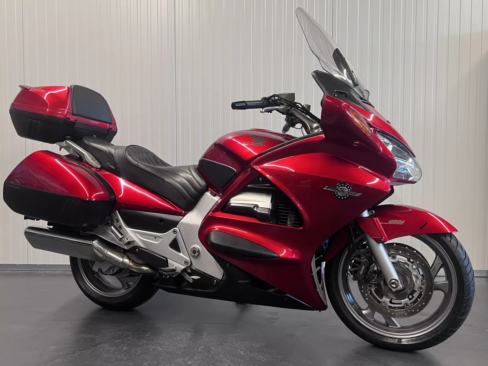 Honda ST 1300 Pan European (2009) — foto 1