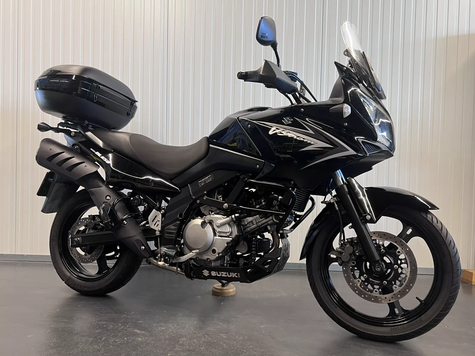 Suzuki V-Strom (2010) — foto 1