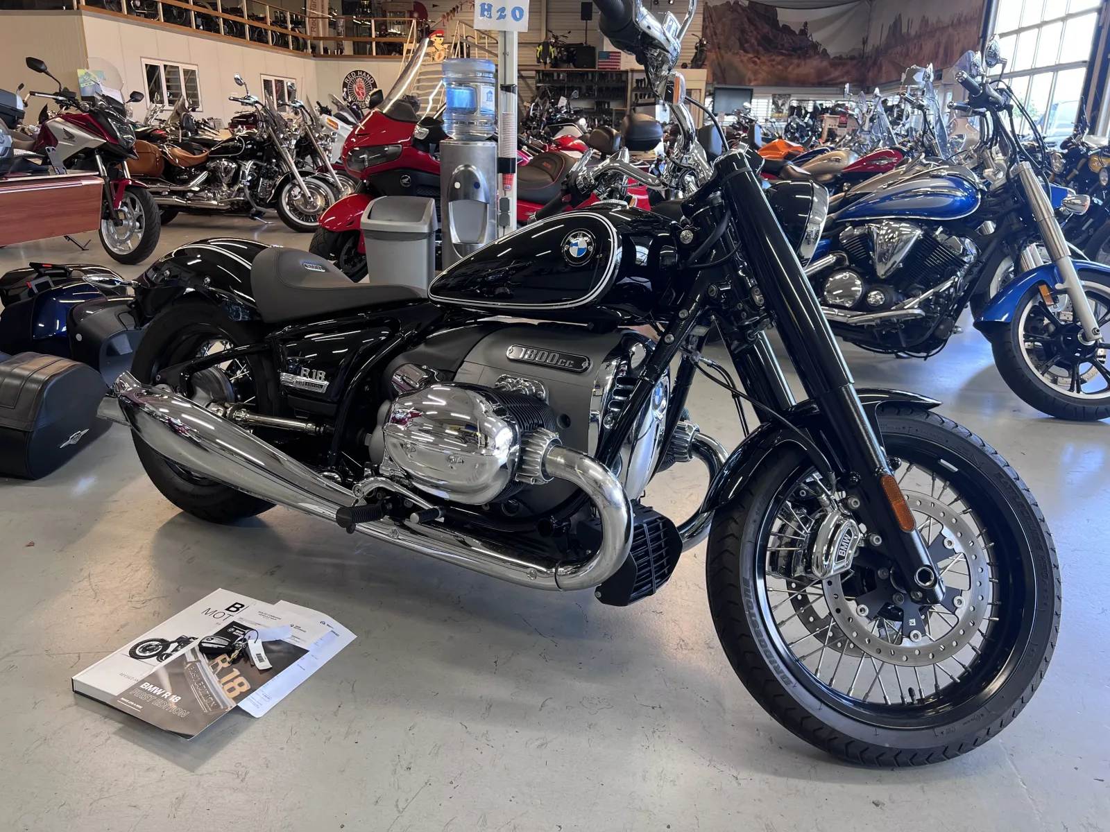 BMW R 18 Classic (2020) — foto 1