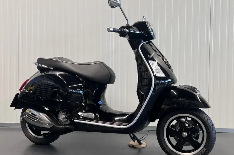 Vespa GTS 300 Super (2009)