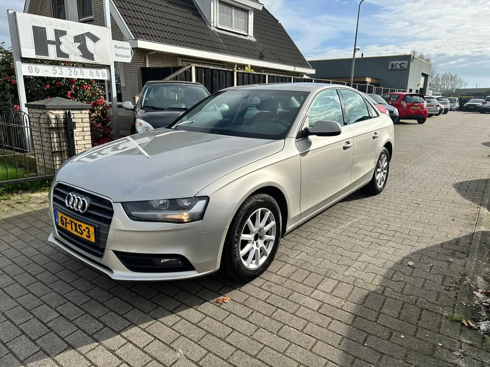 Audi A4 (2012) — foto 1