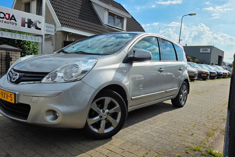 Nissan Note (2011)
