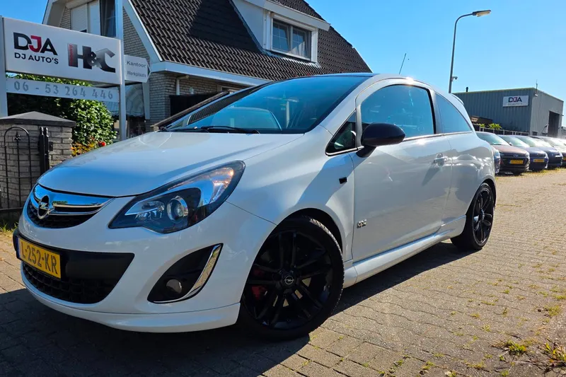 Opel Corsa (2012)