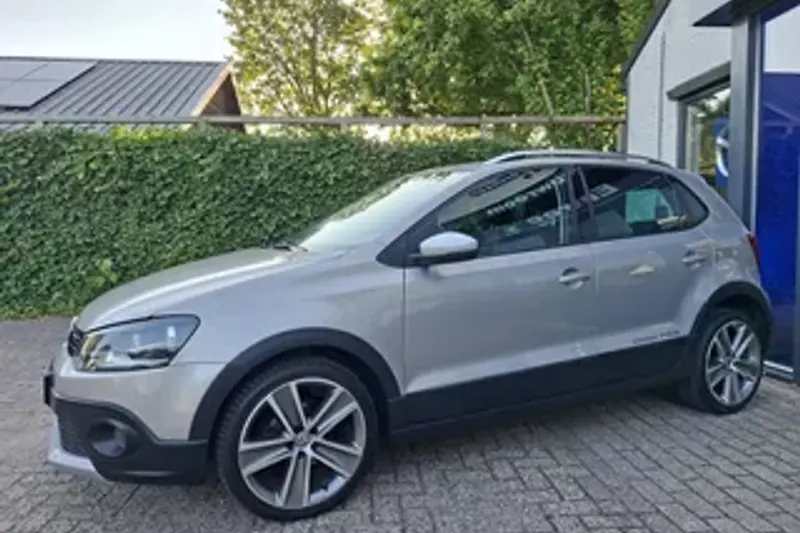 Volkswagen Polo (2012)